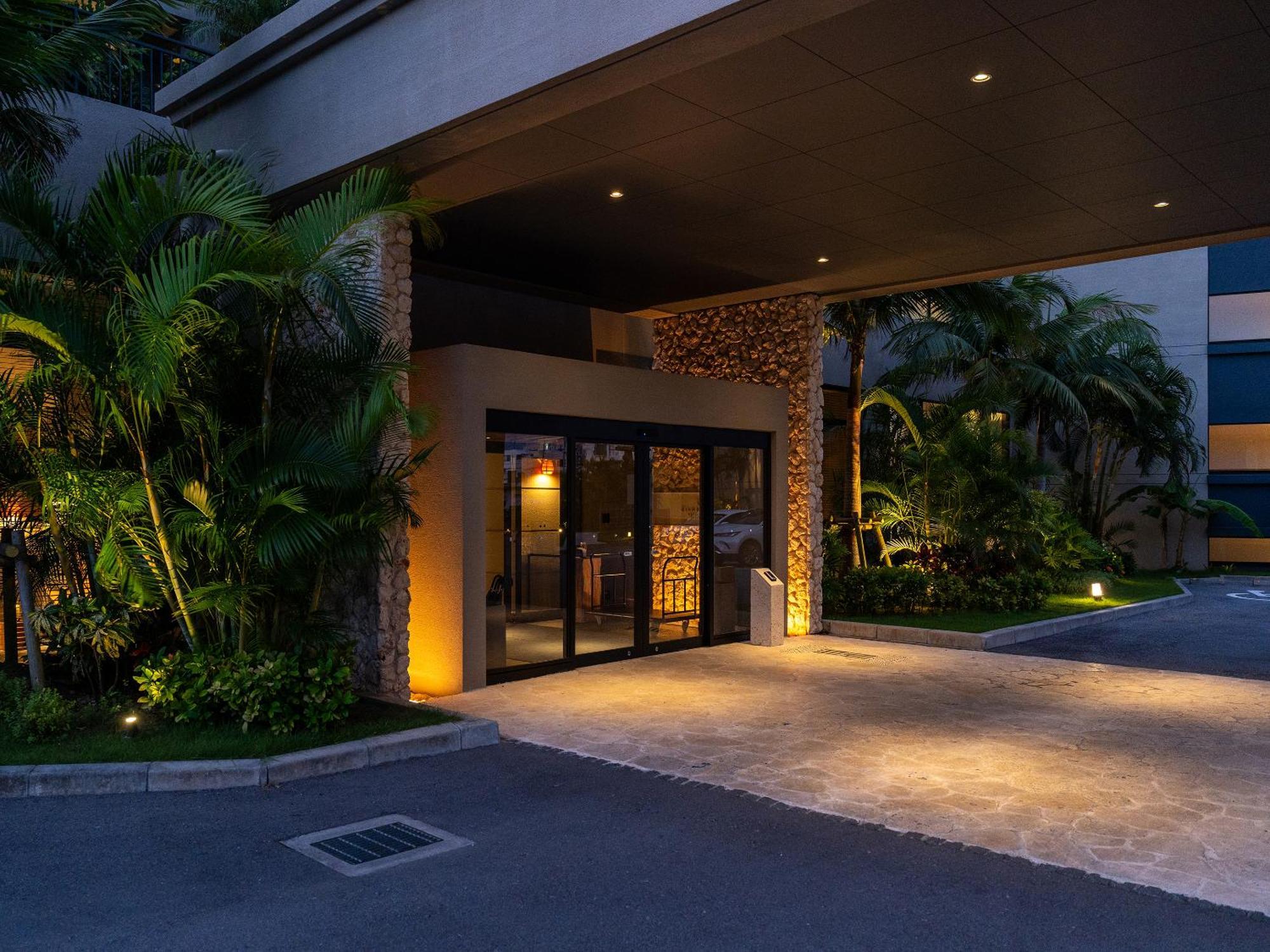 Glamday Style Okinawa Yomitan Hotel & Resort מראה חיצוני תמונה